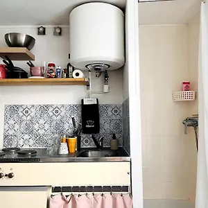  Appartement Cute Marais Private For 2 France